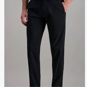 30x32 Haggar men Life Khaki Comfort Chino straight fit pants in black